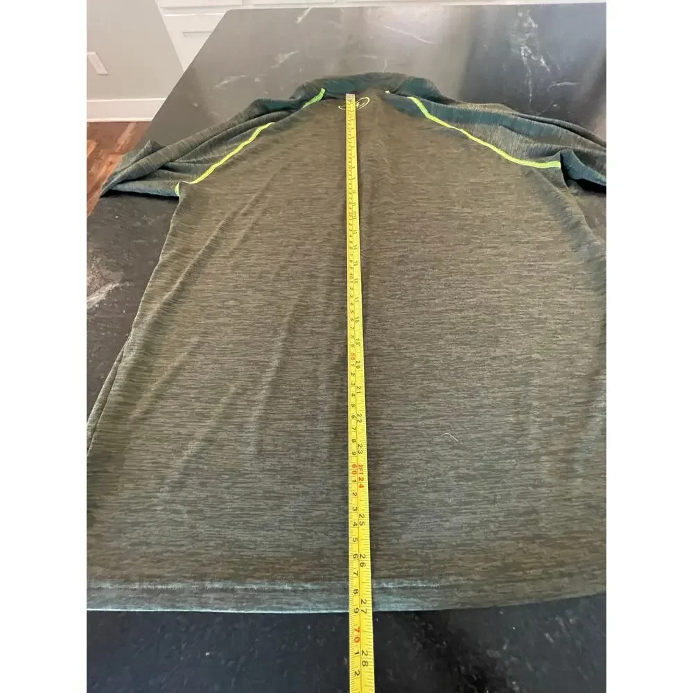 Under Armour Green and Neon 1/4 zip long sleeve Heat Gear Large - Picture 5 of 9